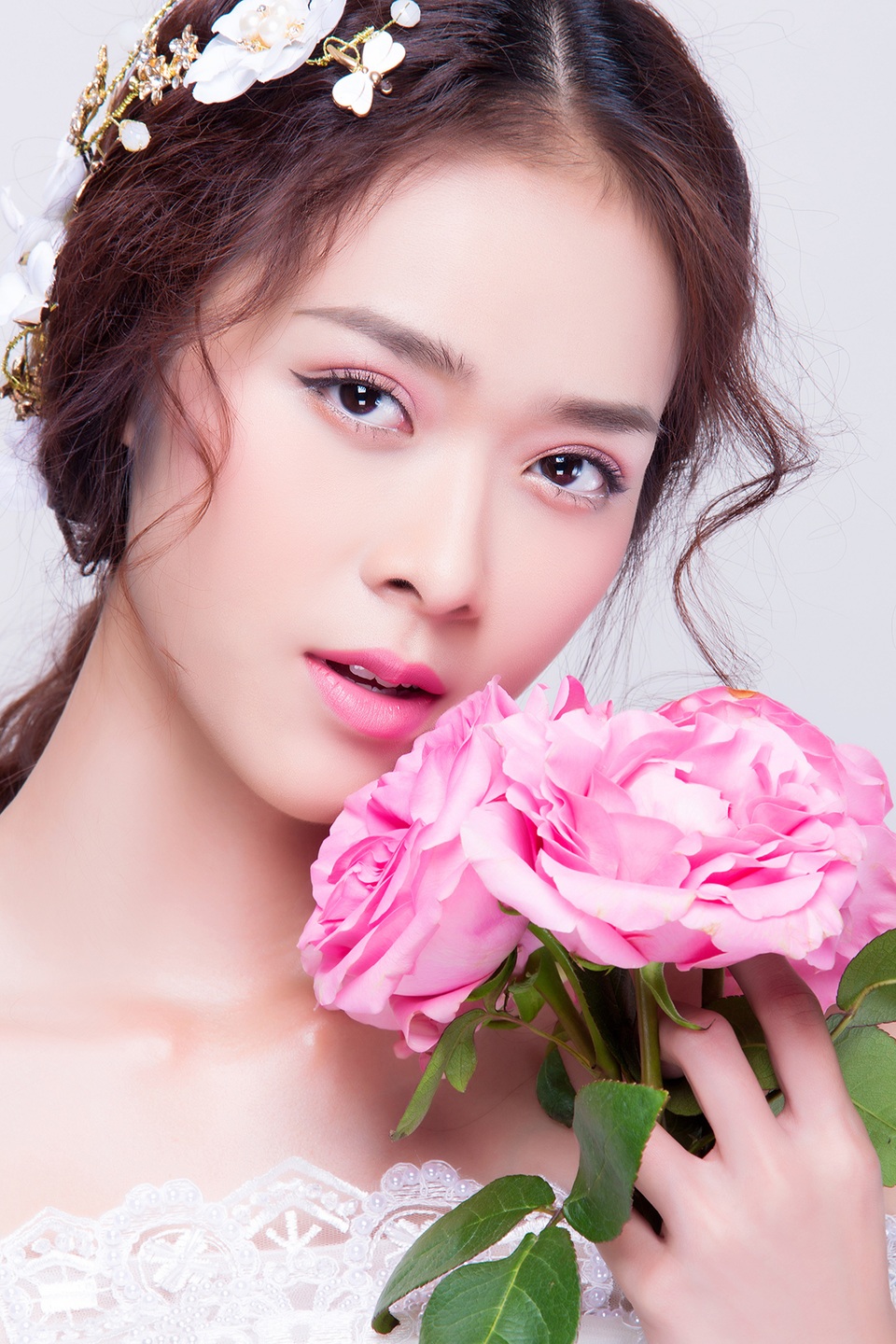 Dính tai nạn nhỏ trên phim trường, Diệp Bảo Ngọc tự nhận mình “đàn ông” - 13 Dính tai nạn nhỏ trên phim trường, Diệp Bảo Ngọc tự nhận mình “đàn ông” - 13