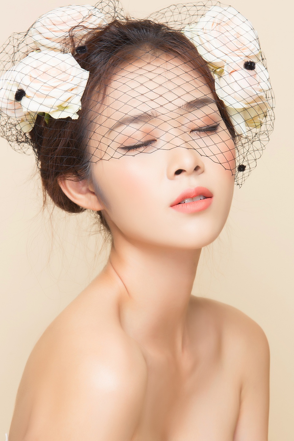 Dính tai nạn nhỏ trên phim trường, Diệp Bảo Ngọc tự nhận mình “đàn ông” - 5 Dính tai nạn nhỏ trên phim trường, Diệp Bảo Ngọc tự nhận mình “đàn ông” - 5