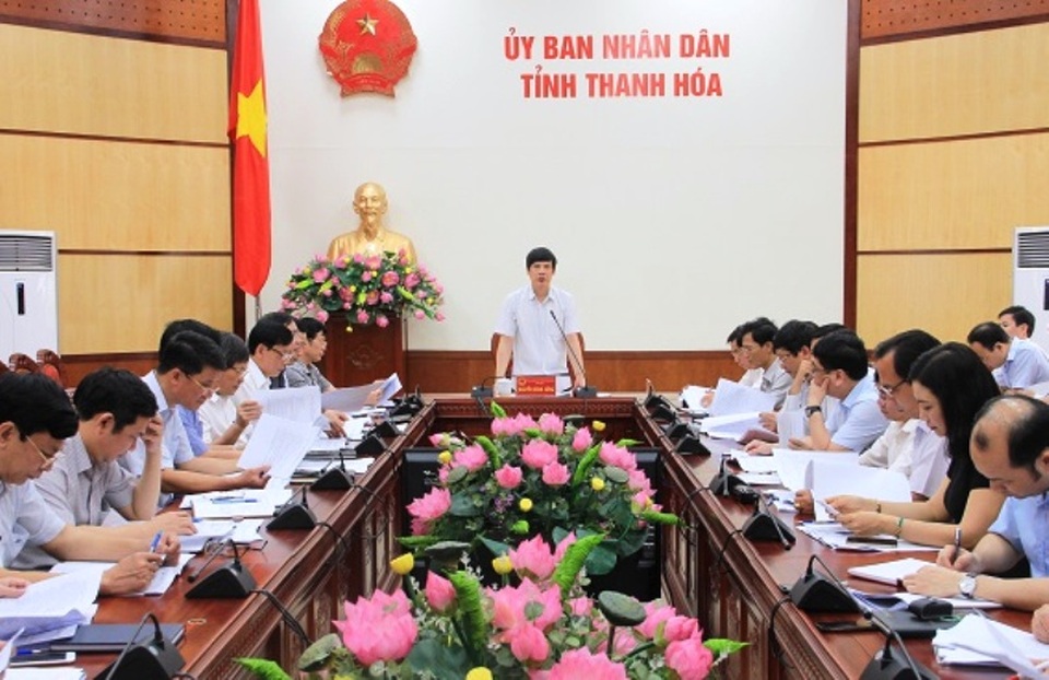 Thanh Hóa giải quyết “bài toán” trong điều chuyển, tuyển dụng giáo viên - 2 Chủ tịch UBND tỉnh Thanh Hóa có ý kiến, trường hợp giáo viên không đồng ý điều chuyển, căn cứ vào nhu cầu thực tiễn nghiên cứu giải pháp để thực hiện tinh giảm biên chế.