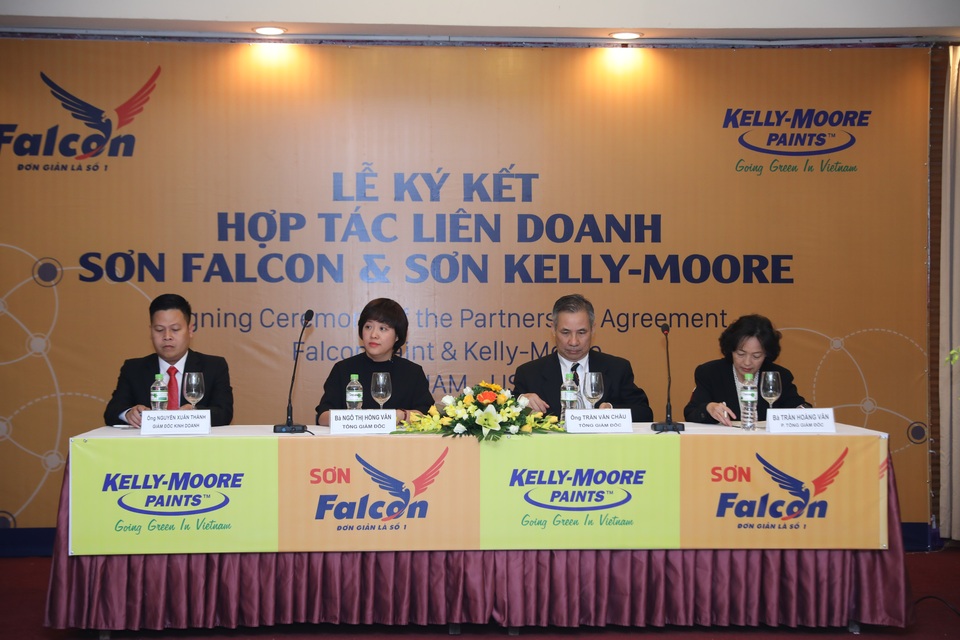Lễ ký kết hợp tác liên doanh giữa Công ty sơn Kelly-Moore và Công ty Sơn Falcon - 1 Lễ ký kết hợp tác liên doanh giữa Công ty sơn Kelly-Moore và Công ty Sơn Falcon - 1
