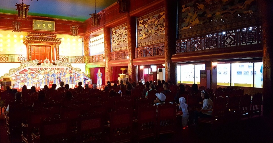 Đoàn nhạc Cung đình Huế vinh dự lần thứ 2 biểu diễn cho Nhật hoàng - 3 Nhà hát Duyệt Thị Đường nơi sẽ biểu diễn cho Nhật hoàng xem