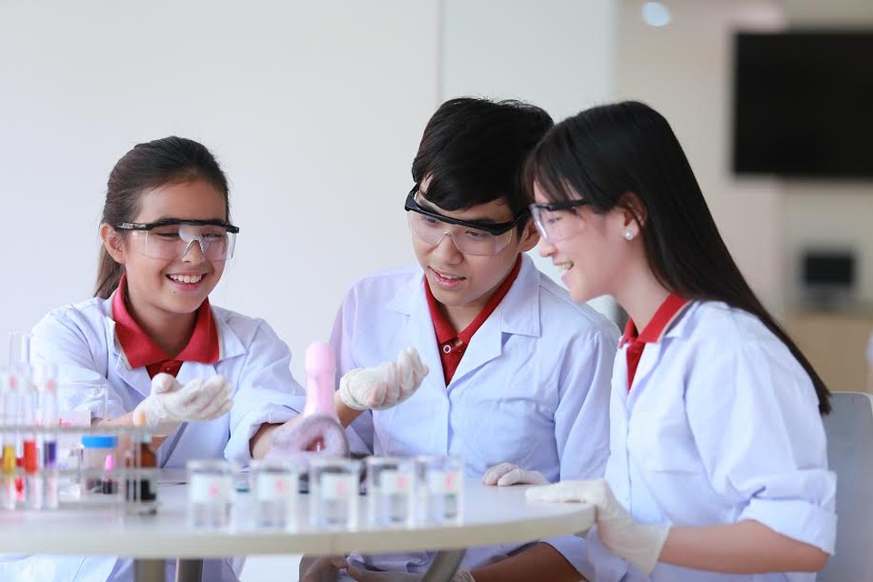 Trường Dân lập Quốc tế Việt Úc nhận nguồn đầu tư từ Tập đoàn hàng đầu thế giới - 1
“VAS là môi trường lý tưởng để phụ huynh đầu tư vào tương lai học vấn của con”