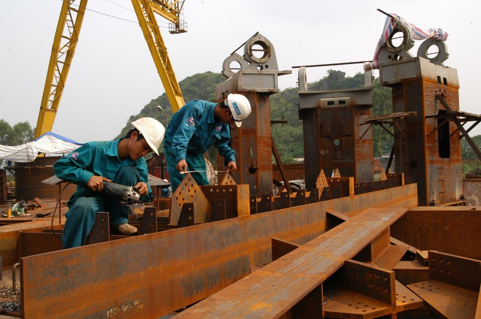Doanh nghiệp Nhà nước “trầy trật cổ phần” làm gánh nặng nợ quốc gia thêm lớn - 1
Doanh nghiệp Nhà nước dù có nhiều lợi thế song quá trình chọn cổ đông chiến lược không là chuyện suôn sẻ.