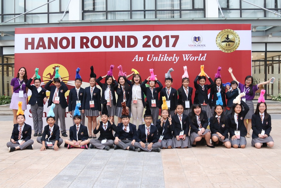 Học sinh Olympia dẫn đầu tại World Scholar Cup 2017 vòng Hà Nội - 3
Đội hình tham gia thi đấu khối tiểu học