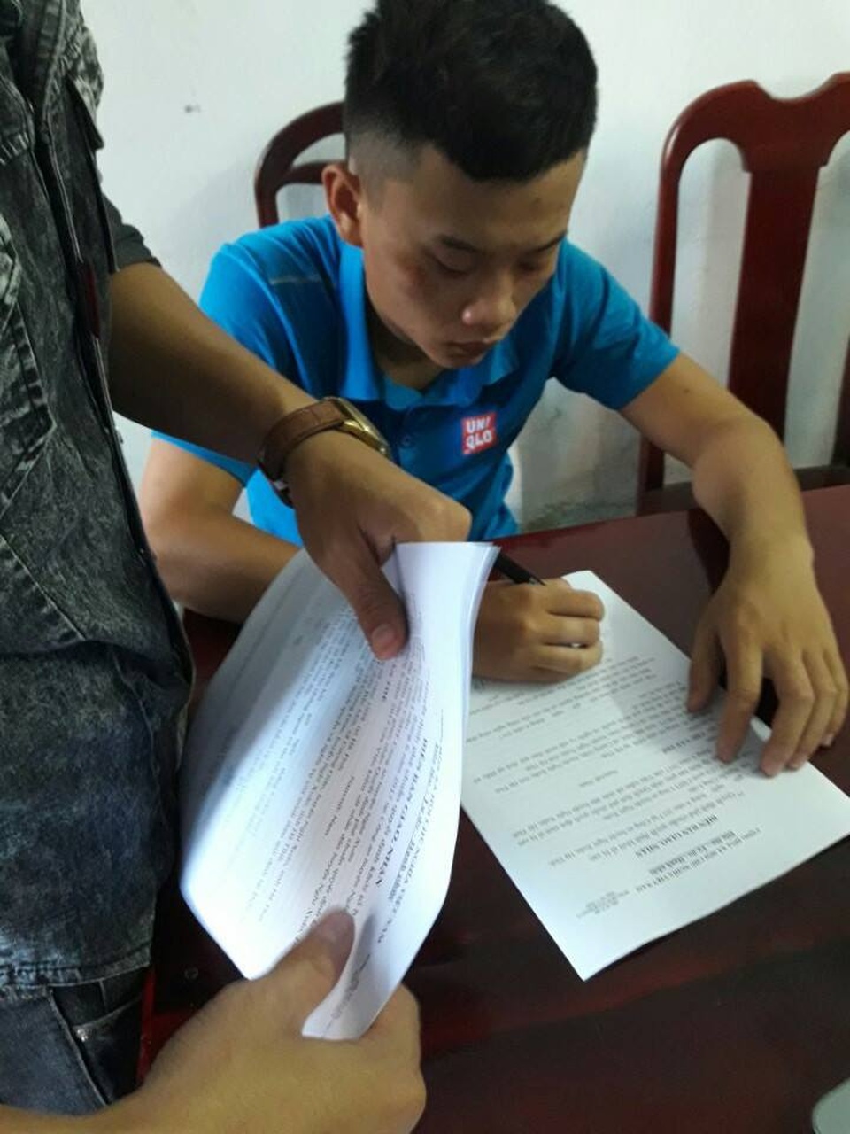 Bắt đối tượng 9X lừa đảo chiếm đoạt hàng trăm triệu đồng qua Facebook - 1 Thế tại cơ quan điều tra