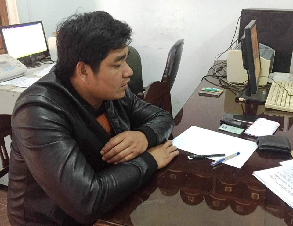 Phá đường dây đưa người sang Trung Quốc lao động trái phép - 1 Nguyễn Văn Toàn tại cơ quan điều tra
