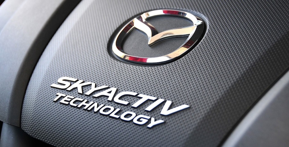 Mazda giới thiệu công nghệ động cơ không cần bugi - 1 Mazda giới thiệu công nghệ động cơ không cần bugi - 1