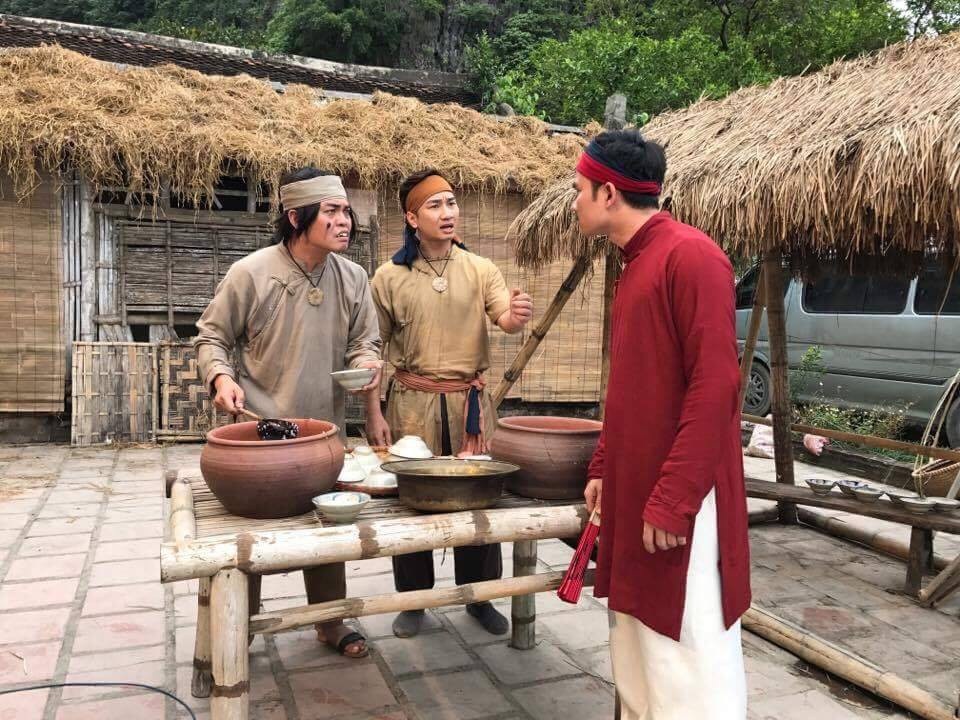 “Miền Bắc nhiều nghệ sĩ diễn hài rất tốt nhưng động đến cát sê cao lắm” - 2 Cảnh trong hài tết Họ Lý, tên Thông.