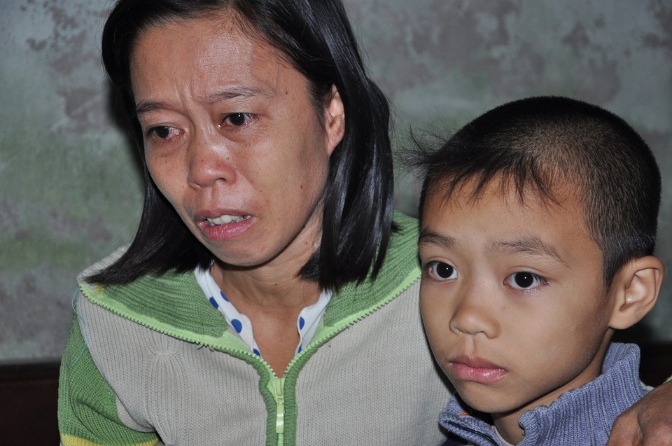 "Mẹ ơi, sao bố lại là người như thế ?!" - 6