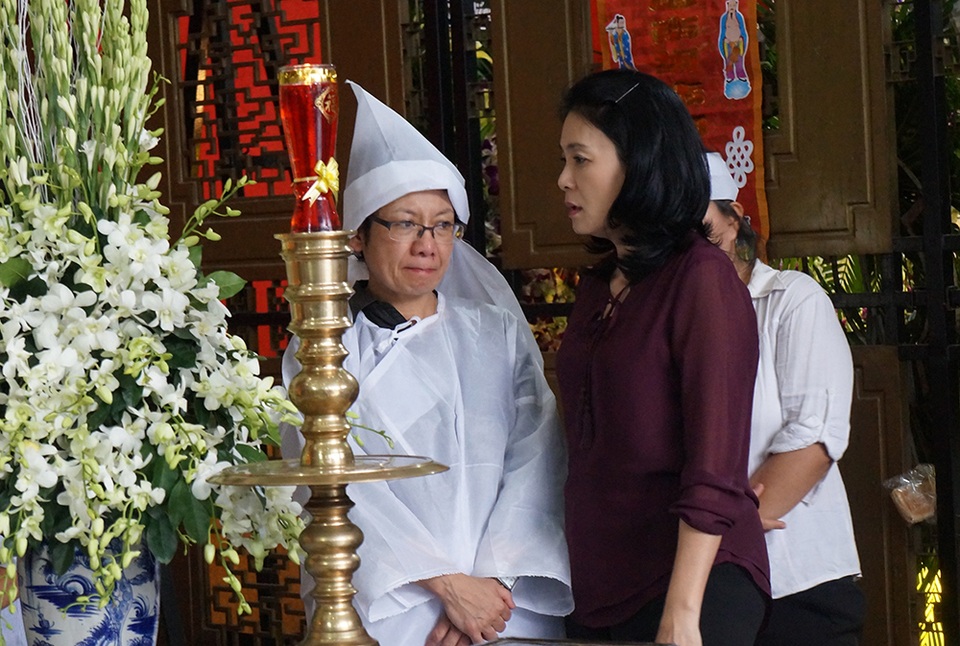 Bí thư Đinh La Thăng viếng PGS - nhạc sĩ Ca Lê Thuần - 9 Bí thư Đinh La Thăng viếng PGS - nhạc sĩ Ca Lê Thuần - 9