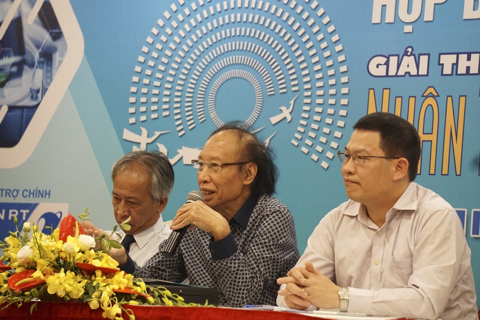 Giải thưởng NTĐV 2017: 17 sản phẩm lọt vào vòng Chung khảo lĩnh vực CNTT - 5
Nhiều câu hỏi từ các hãng thông tấn báo chí gửi tới BTC Giải thưởng Nhân tài Đất Việt 2017.