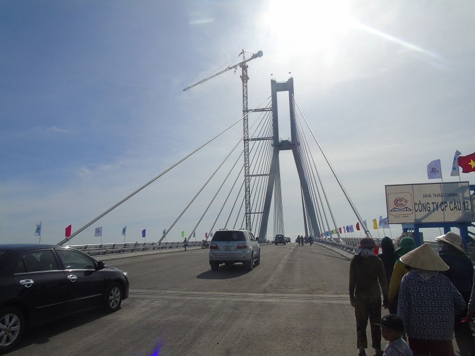 Thủ tướng dự lễ thông xe kỹ thuật cầu "chiến lược phát triển kinh tế" Quảng Bình - 4 Cầu Nhật Lệ 2 hoàn thành sẽ là đòn bẩy phát triển kinh tế khu vực phía Nam TP Đồng Hới