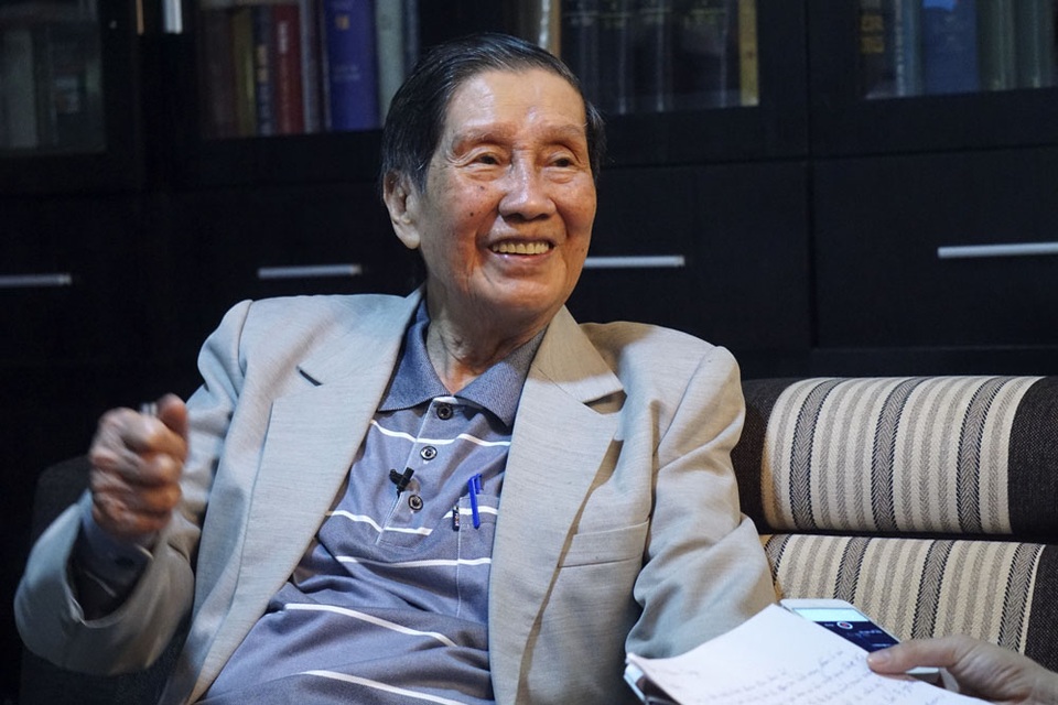 Nhạc sĩ Phạm Tuyên: “Tôi không phải người chép sử bằng âm nhạc” - 2 Sức sống lâu bền của các ca khúc là phần thưởng lớn nhất dành cho Phạm Tuyên.