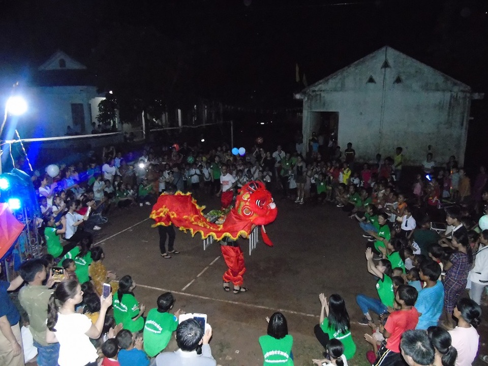 Ấm áp đêm hội trăng rằm nơi vùng cao biên giới - 2 Không khí Tết Trung thu rộn ràng tại Trường tiểu học Bãi Dinh, xã Dân Hóa