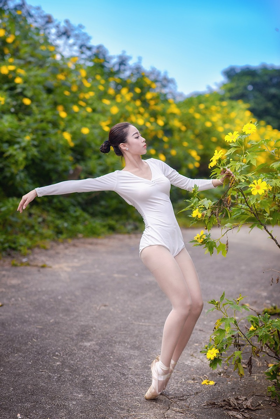 Đắm say điệu vũ ballet của thiếu nữ Hà thành giữa rừng núi Ba Vì - 8 Đắm say điệu vũ ballet của thiếu nữ Hà thành giữa rừng núi Ba Vì - 8
