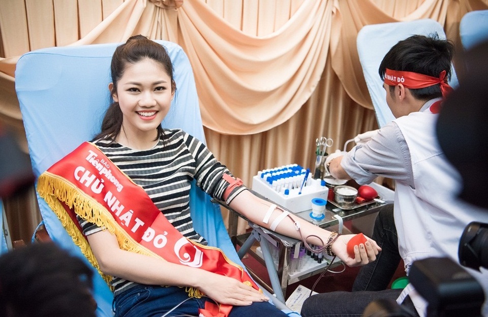 Trong niềm vui giúp ích cho cộng đồng, Thanh Tú chia sẻ: “Hình dung những giọt máu của mình sẽ cứu được sinh mạng của người khác luôn mang lại một cảm xúc đặc biệt”.