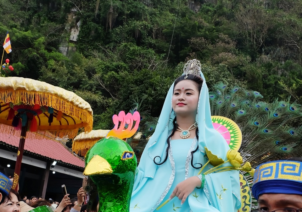 Chiêm ngưỡng hóa trang Bồ Tát trong lễ hội Quán Thế Âm - 7