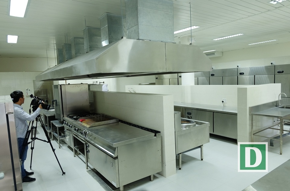 
Khu nhà bếp, khu ăn uống ở tầng 2
