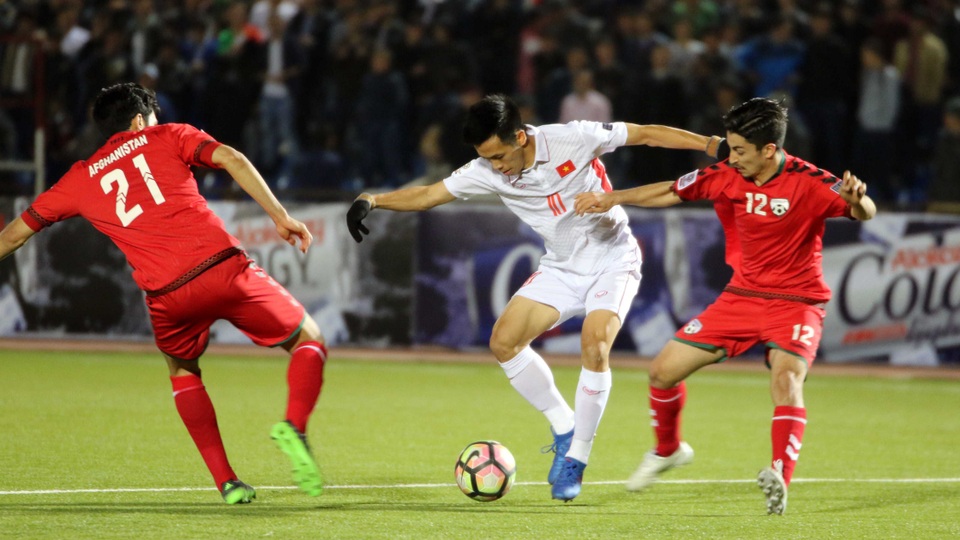 Lối chơi của đội tuyển Việt Nam trước Afghanistan không đa dạng (ảnh: N.Đ)