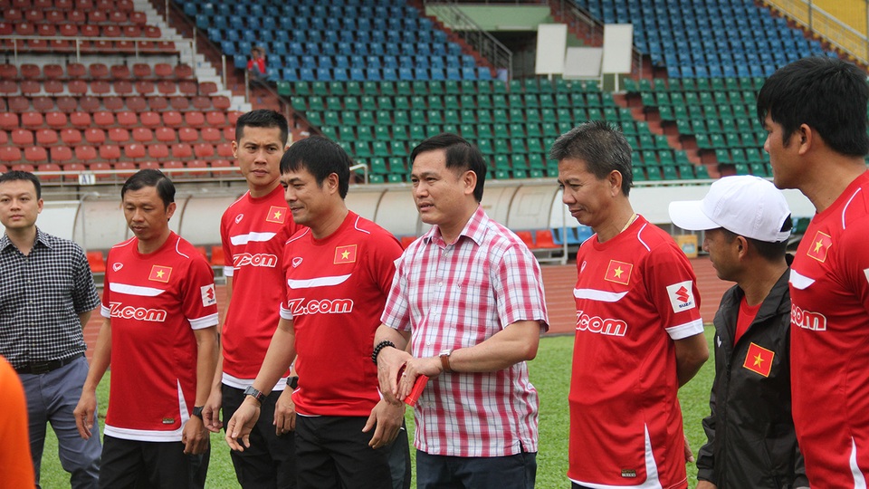 U22 Việt Nam rộn rã tiếng cười ngày đầu năm mới - 3