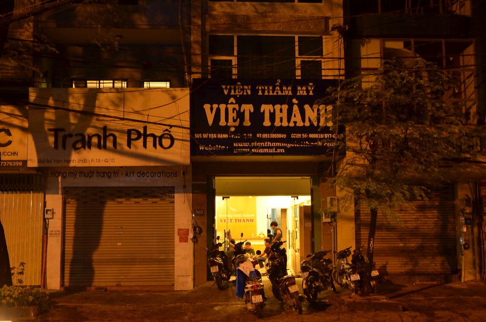 Hút mỡ bụng tại thẩm mỹ viện, một nam giới quốc tịch Mỹ tử vong - 1 Viện phẫu thuật thẩm mỹ Việt Thành nơi xảy ra vụ việc