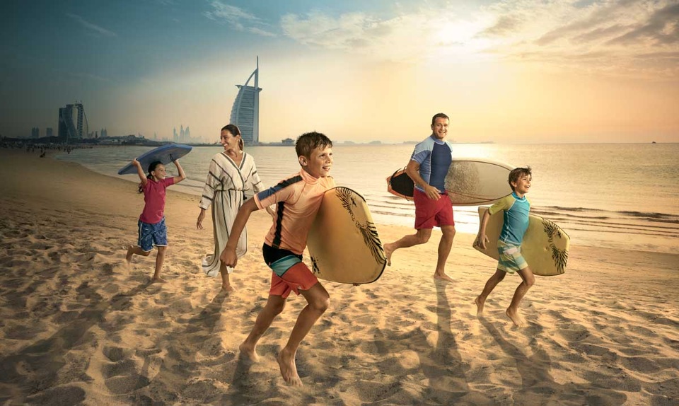 Những góc khuất sau vẻ hào nhoáng ở Dubai ít người nhìn thấy - 3 Những góc khuất sau vẻ hào nhoáng ở Dubai ít người nhìn thấy - 3