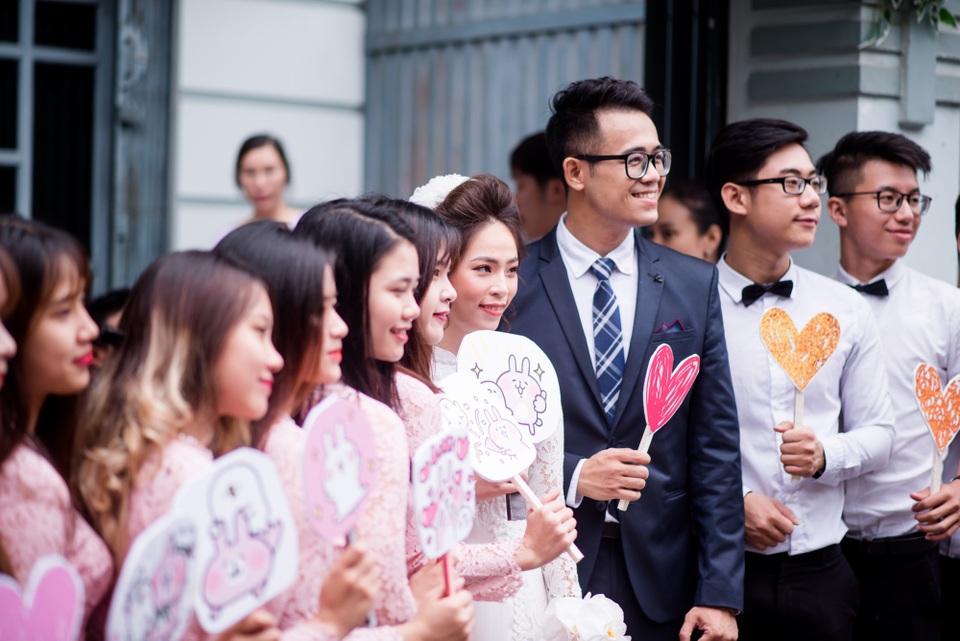 MC Đức Bảo “Cà phê sáng” bí mật tổ chức lễ ăn hỏi với đồng nghiệp - 12 MC Đức Bảo “Cà phê sáng” bí mật tổ chức lễ ăn hỏi với đồng nghiệp - 12