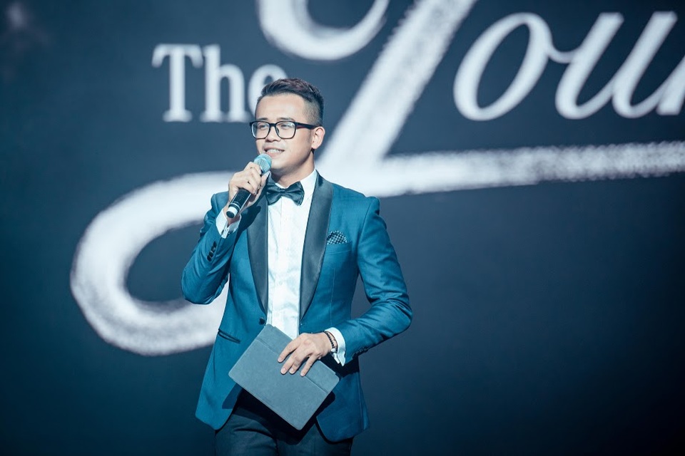 Những điều chưa tiết lộ về MC Đức Bảo “Cà phê sáng” - 8 Những điều chưa tiết lộ về MC Đức Bảo “Cà phê sáng” - 8