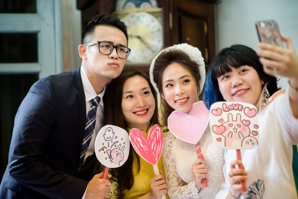 MC Đức Bảo “Cà phê sáng” bí mật tổ chức lễ ăn hỏi với đồng nghiệp - 9 MC Đức Bảo “Cà phê sáng” bí mật tổ chức lễ ăn hỏi với đồng nghiệp - 9