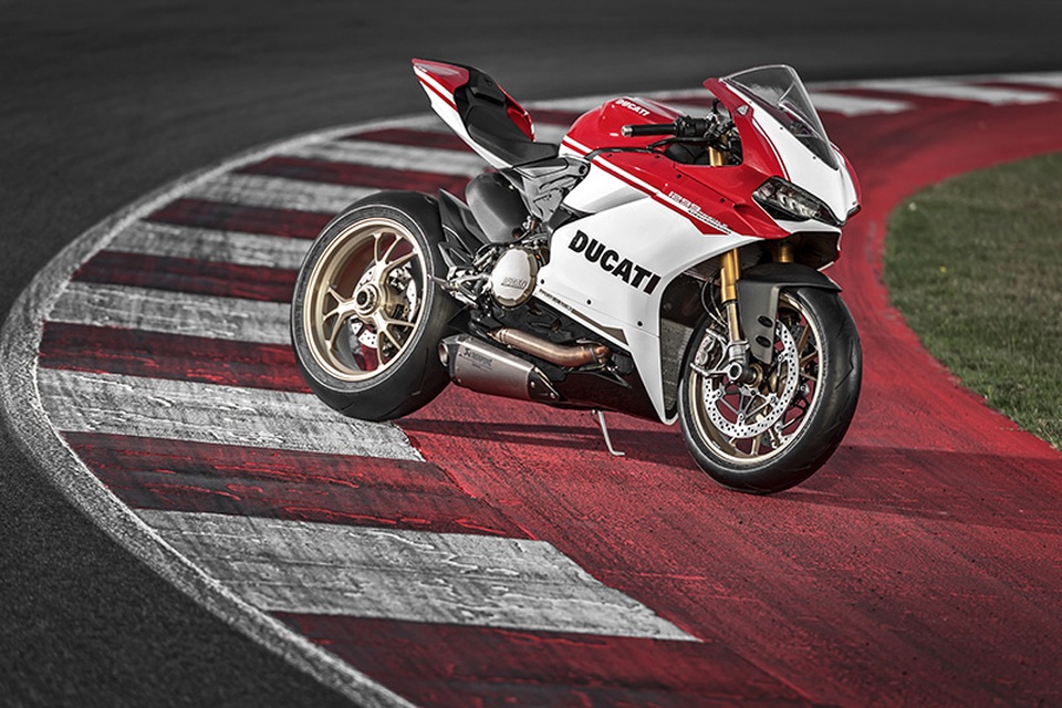 Ducati 1299 Panigale S Anniversario - Dấu ấn 90 năm - 6 Ducati 1299 Panigale S Anniversario - Dấu ấn 90 năm - 6