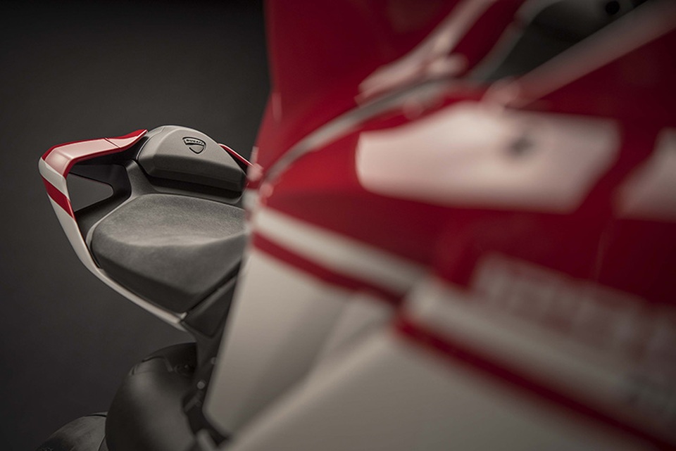 Ducati 1299 Panigale S Anniversario - Dấu ấn 90 năm - 8 Ducati 1299 Panigale S Anniversario - Dấu ấn 90 năm - 8
