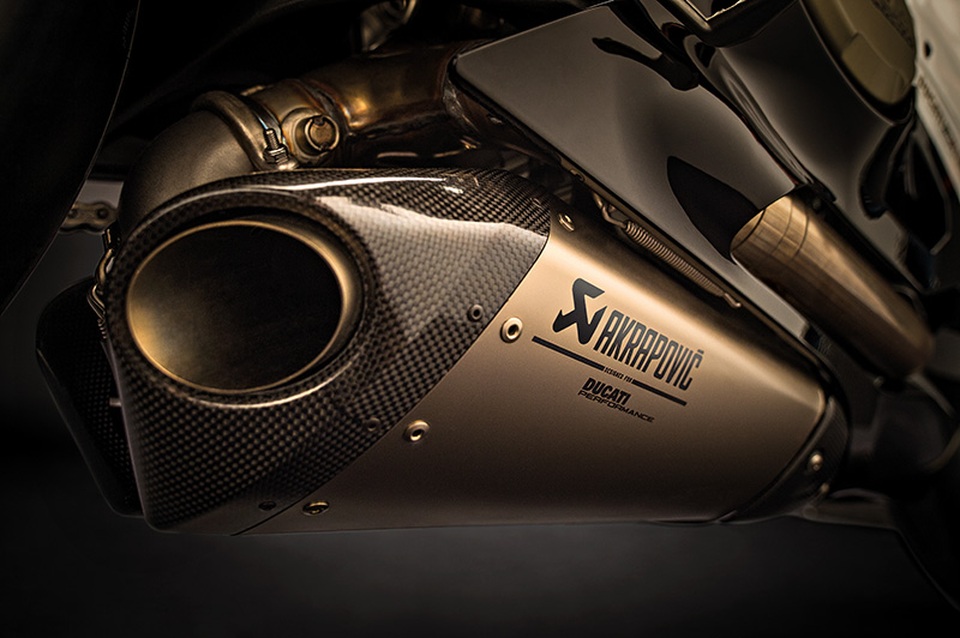 Ducati 1299 Panigale S Anniversario - Dấu ấn 90 năm - 14 Ducati 1299 Panigale S Anniversario - Dấu ấn 90 năm - 14
