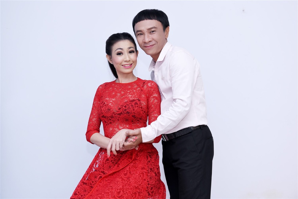 Bạn gái cũ Hoài Linh trẻ trung khó tin dù đã làm bà ngoại - 3 Bạn gái cũ Hoài Linh trẻ trung khó tin dù đã làm bà ngoại - 3