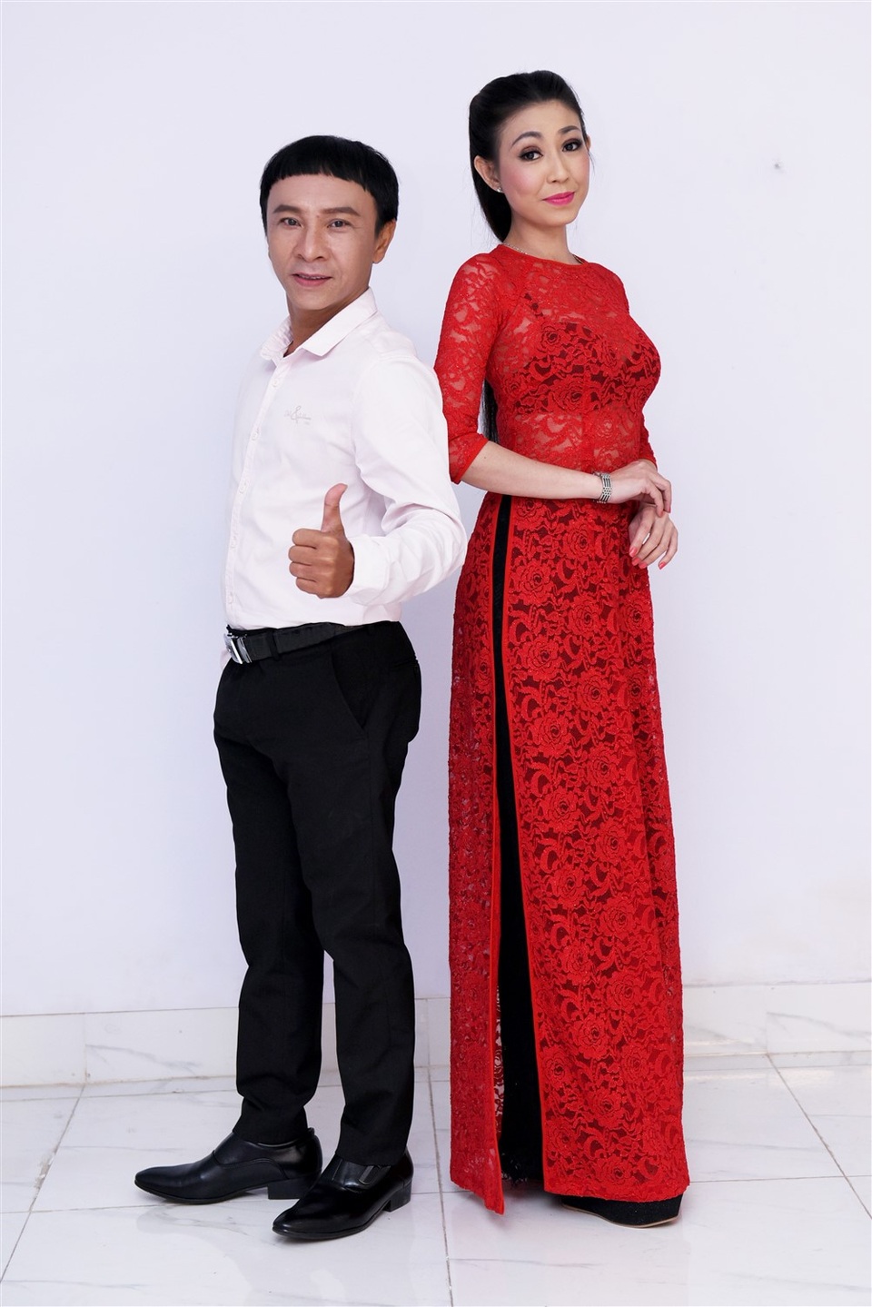Bạn gái cũ Hoài Linh trẻ trung khó tin dù đã làm bà ngoại - 5 Bạn gái cũ Hoài Linh trẻ trung khó tin dù đã làm bà ngoại - 5