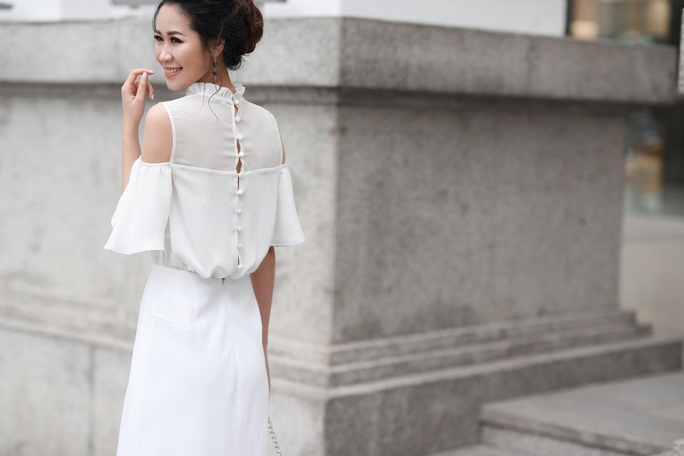 Hôn nhân viên mãn, Hoa hậu Dương Thùy Linh ngày càng rạng rỡ - 9