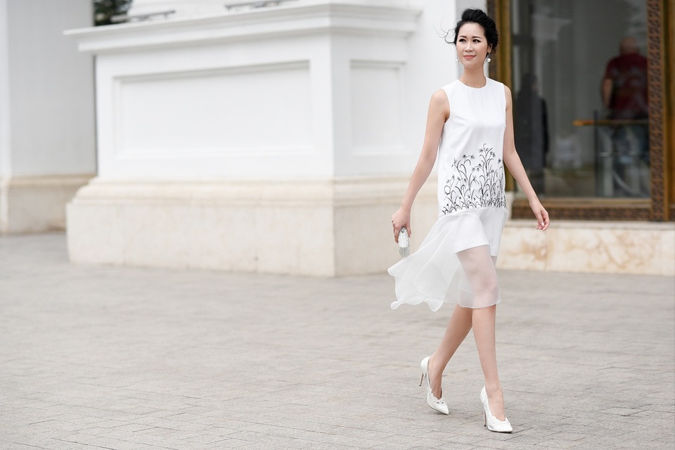 Hôn nhân viên mãn, Hoa hậu Dương Thùy Linh ngày càng rạng rỡ - 7