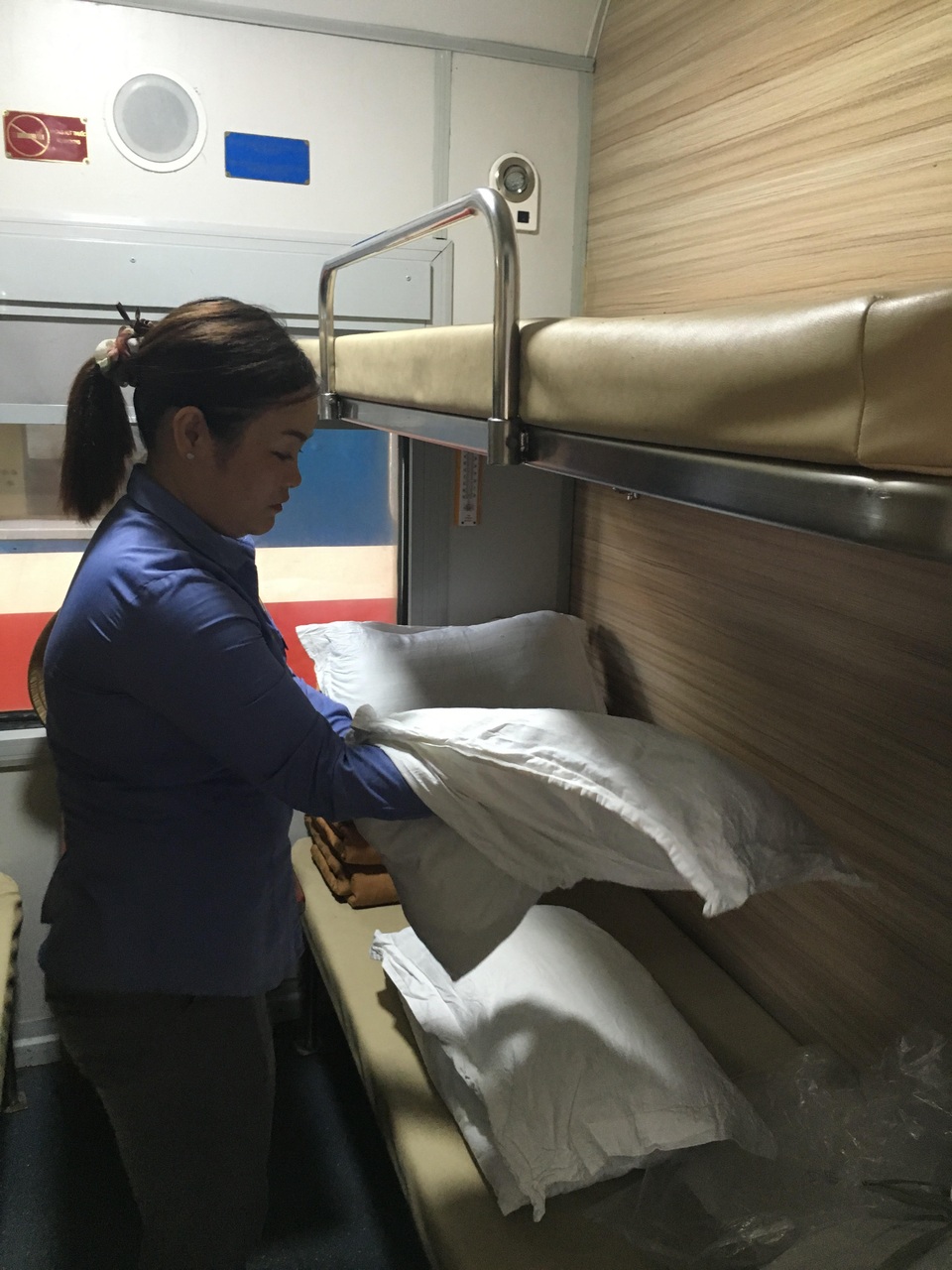 Thủ tướng: Tư tưởng bao cấp vẫn “đè nén” ngành đường sắt - 3 Lãnh đạo ngành đường sắt khẳng định việc khách bỏ đường sắt là do chất lượng dịch vụ chưa tốt.