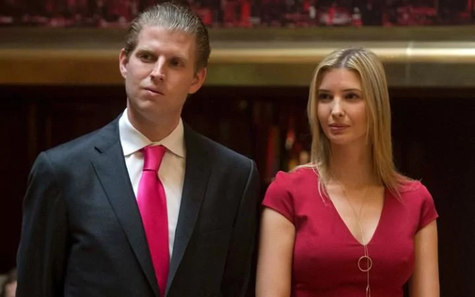 
Eric Trump và chị gái Ivanka. (Ảnh: Reuters)

