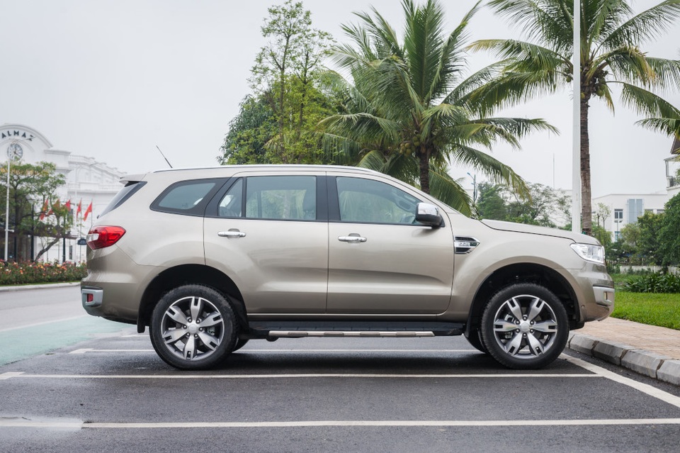 Người dùng Ford Everest nói gì? - 2 Người dùng Ford Everest nói gì? - 2