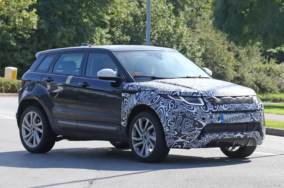 Range Rover Evoque được trang bị động cơ 3 xi-lanh mới - 1 Range Rover Evoque được trang bị động cơ 3 xi-lanh mới - 1