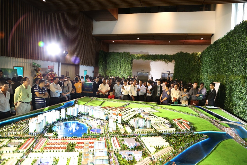 Khu đô thị Vạn Phúc – một trong những dự án nhà gắn liền với đất hạng sang đáp ứng nhu cầu thật vẫn sống tốt thời hậu “sốt đất”.