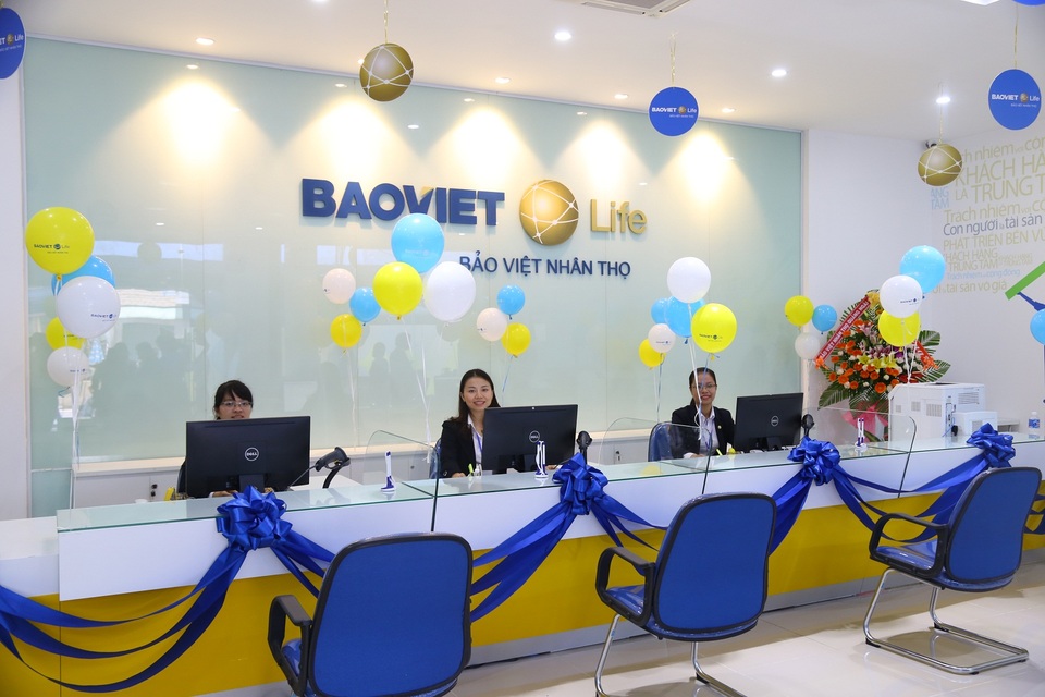 Bảo Việt Nhân thọ khai trương thêm 5 công ty thành viên - 3
Văn phòng giao dịch hiện đại của công ty Bảo Việt Nhân thọ Bắc Bình Định.