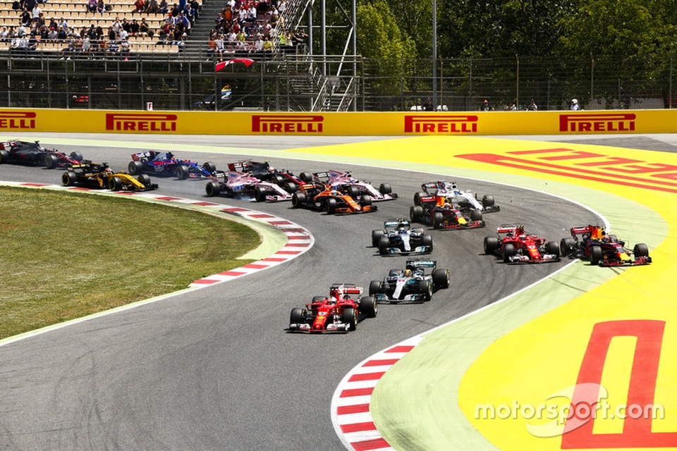 Vượt qua Vettel, Hamilton đăng quang tại Catalunya - 11 Vượt qua Vettel, Hamilton đăng quang tại Catalunya - 11