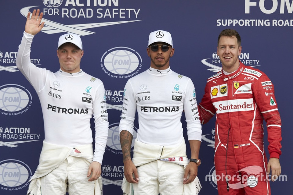 Lewis Hamilton có pole đầu tiên trong mùa giải F1 2017 - 4 Lewis Hamilton có pole đầu tiên trong mùa giải F1 2017 - 4