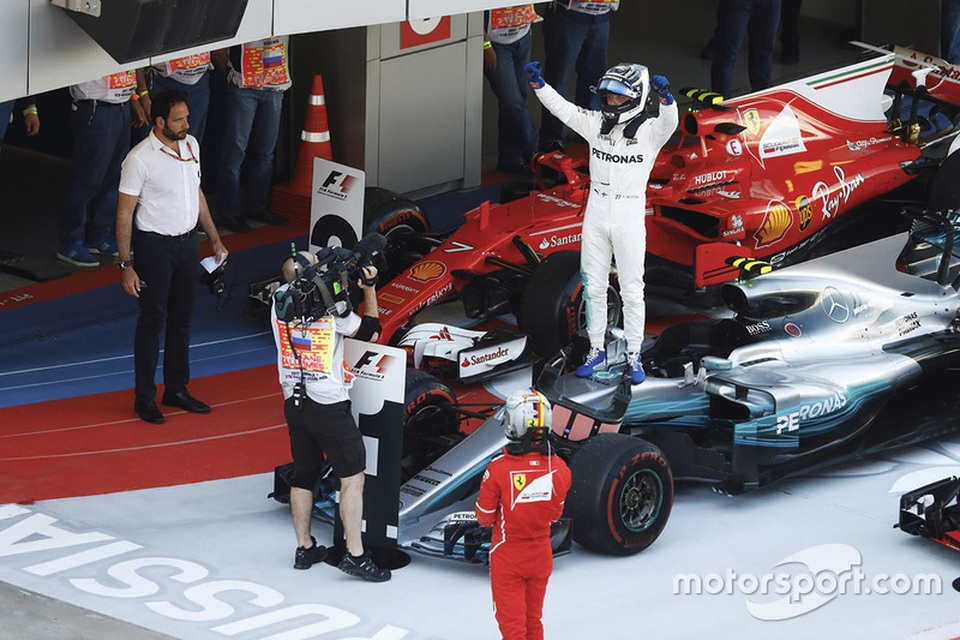 Chặng 4: Valtteri Bottas lần đầu đăng quang tại F1 - 15 Chặng 4: Valtteri Bottas lần đầu đăng quang tại F1 - 15
