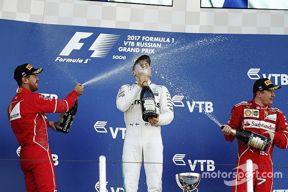 Chặng 4: Valtteri Bottas lần đầu đăng quang tại F1 - 2 Chặng 4: Valtteri Bottas lần đầu đăng quang tại F1 - 2
