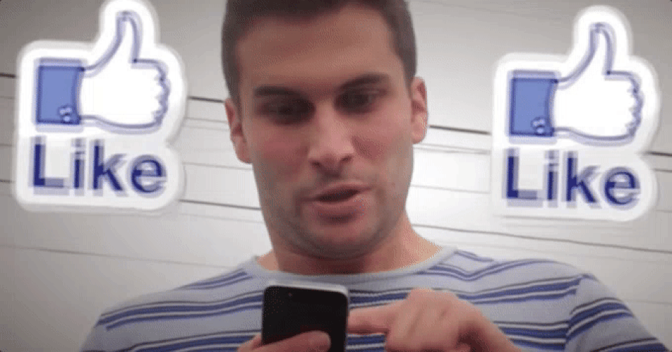 Facebook mở tính năng bình luận bằng ảnh động - 1 Ảnh động thu hút người dùng hơn hẳn so với hình thức văn bản truyền thống.