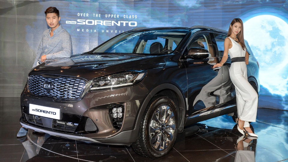 Kia giới thiệu Sorento phiên bản nâng cấp 2018 - 1 Kia giới thiệu Sorento phiên bản nâng cấp 2018 - 1