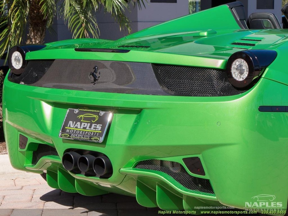 Mất bao nhiêu tiền để đổi màu sơn siêu xe Ferrari chính hãng? - 12 Mất bao nhiêu tiền để đổi màu sơn siêu xe Ferrari chính hãng? - 12