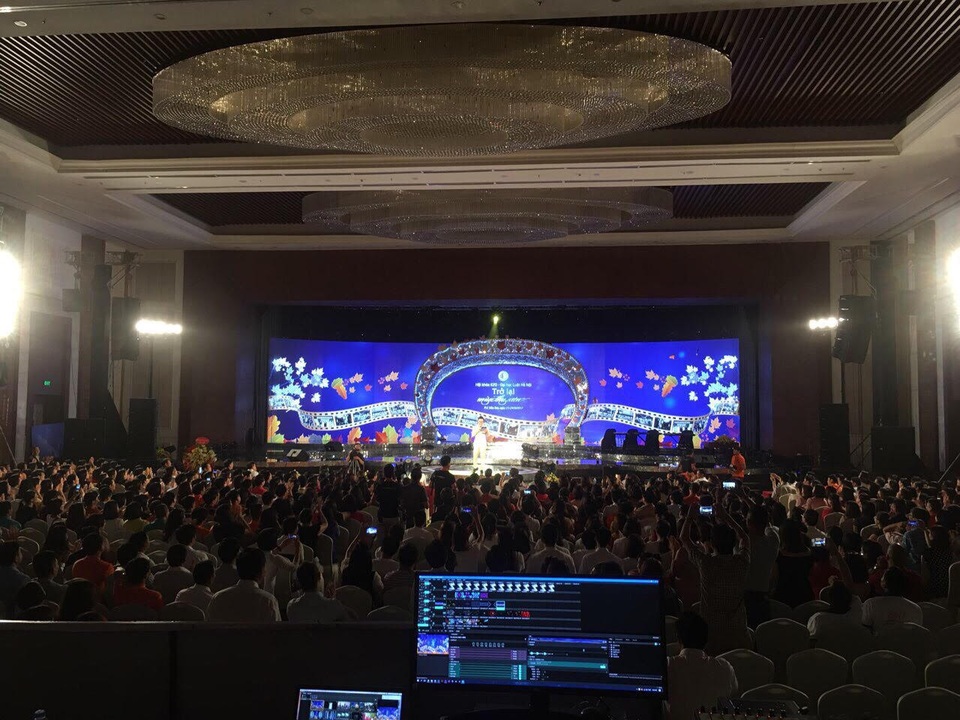 Hơn 1.000 cựu sinh viên Khóa 20 Đại học luật Hà Nội hội ngộ tại FLC Sầm Sơn - 5 Hơn 1.000 cựu sinh viên Khóa 20 Đại học luật Hà Nội hội ngộ tại FLC Sầm Sơn - 5